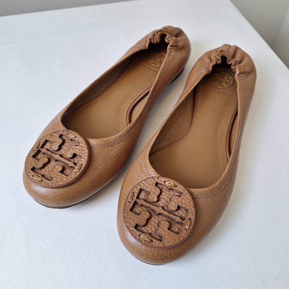 Tory Burch Women's Tan Pebbled Leather Ballet Flats